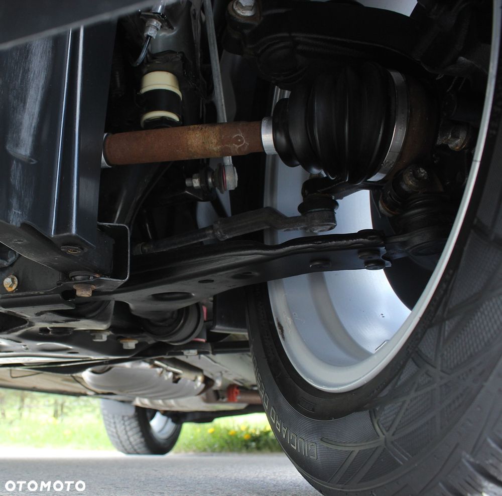 Ford Kuga 2.0 TDCi 2x4 Trend - 38
