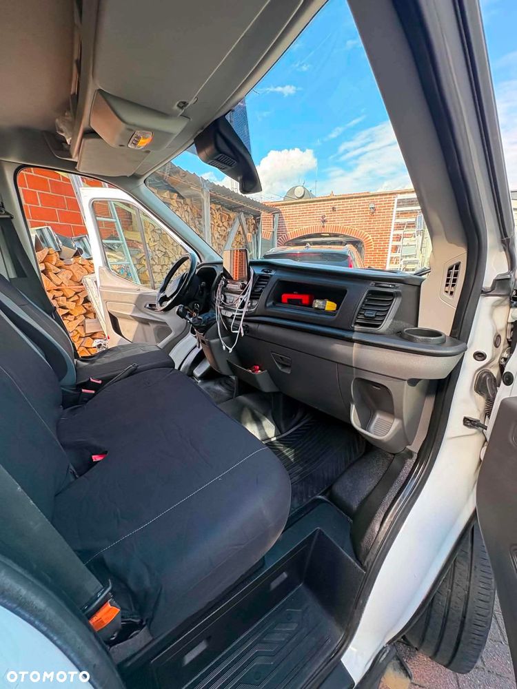 Ford Transit - 10