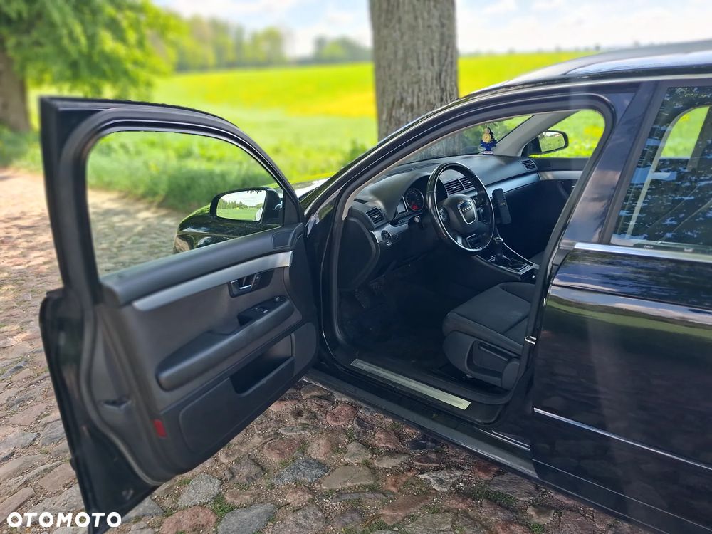 Audi A4 Avant 2.0 TDI - 15