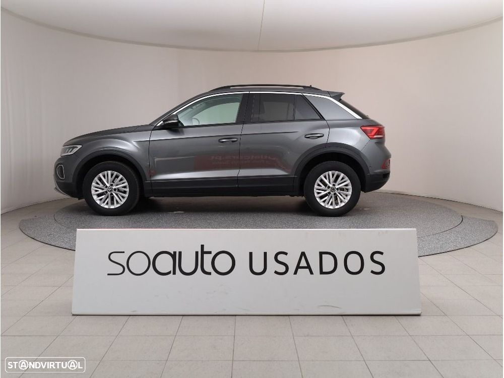 Volkswagen T-Roc 1.0 TSI Urban — fotografia 3