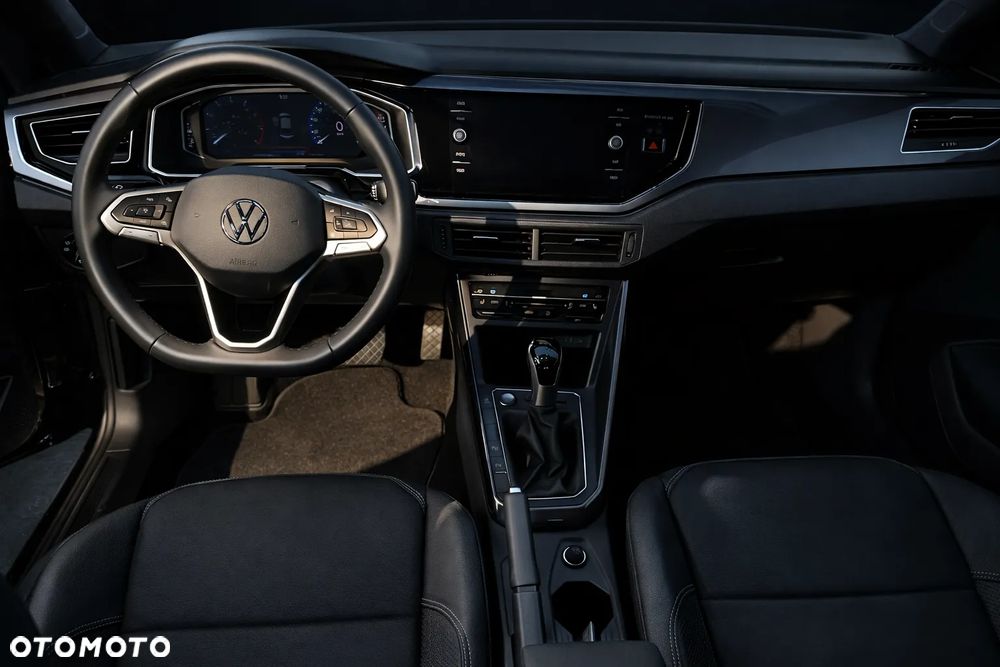 Volkswagen Taigo 1.0 TSI Style DSG - 4