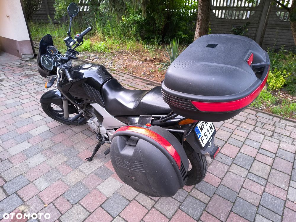 Yamaha YBR - 3