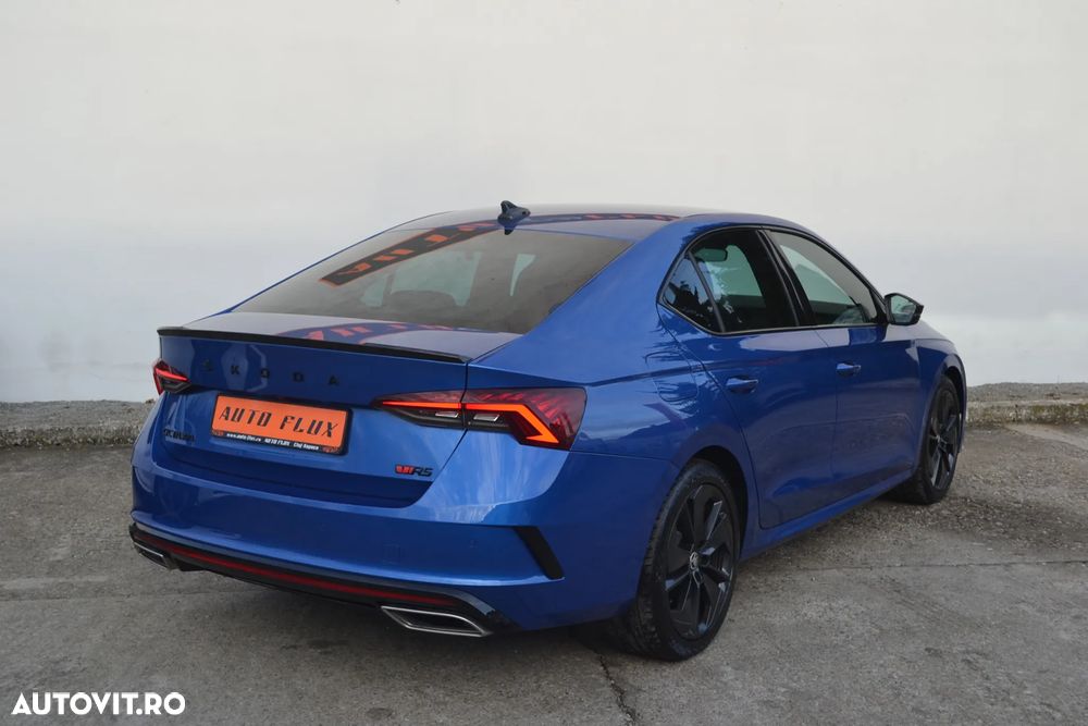 Skoda Octavia 2.0 TDI DSG 4X4 RS - 6