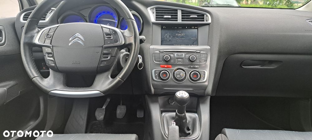 Citroën C4 VTi 120 Exclusive - 15