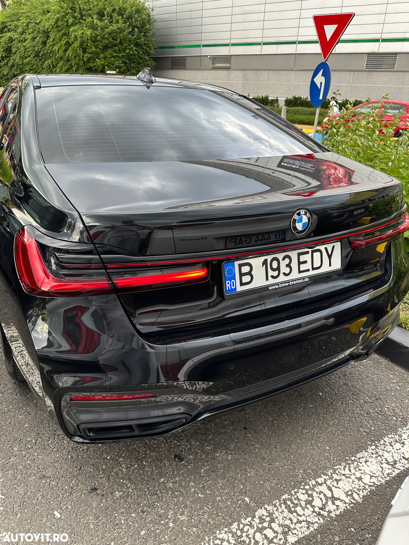 BMW Seria 7 730d MHEV - 7