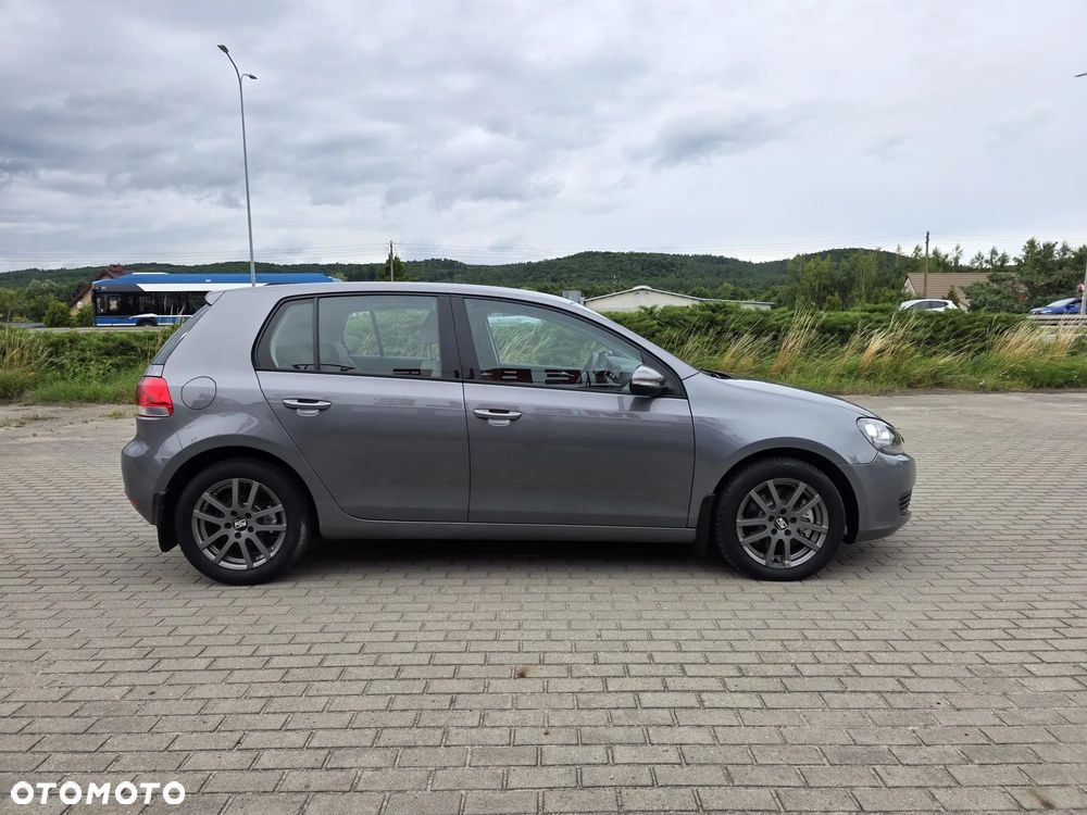 Volkswagen Golf 1.4 TSI Comfortline DSG - 5