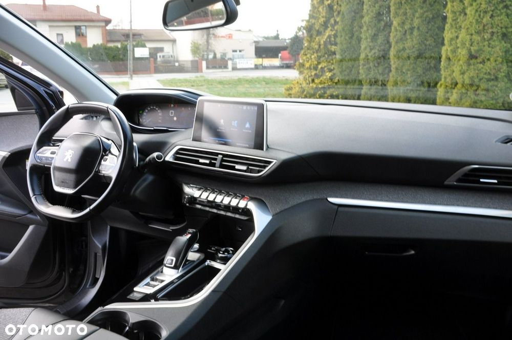 Peugeot 3008 BlueHDi 180 Stop & Start EAT8 Allure - 31