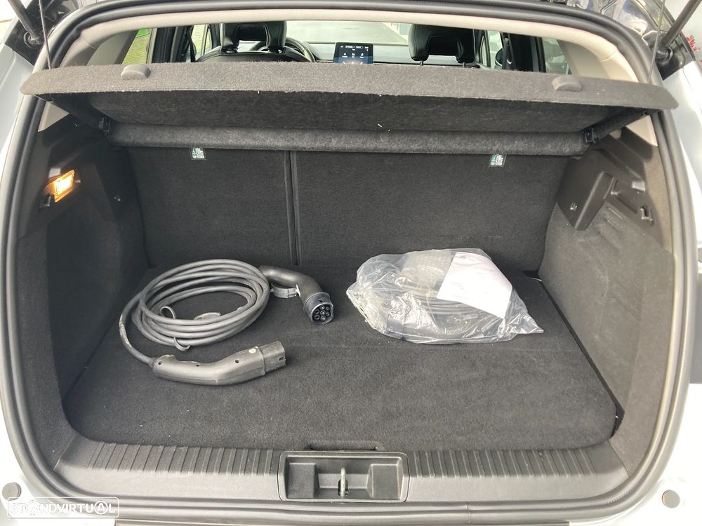 Renault Captur E-TECH 160 TECHNO - 38