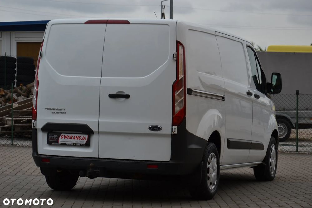 Ford Transit Custom - 12