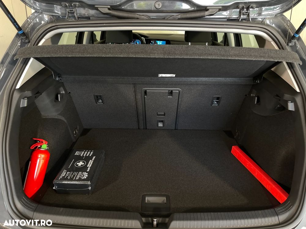 Volkswagen Golf 1.0 TSI Life - 14