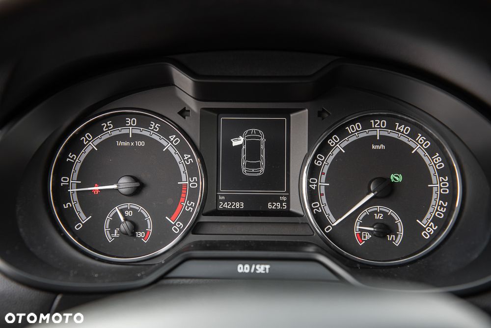 Skoda Octavia 2.0 TDI Drive DSG - 25