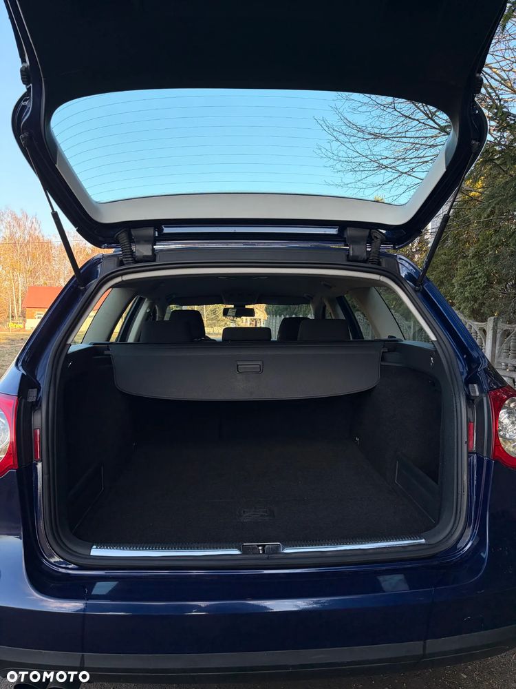 Volkswagen Passat 1.9 TDI Trendline - 13