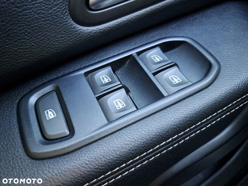 Dacia Duster SCe 115 4x4 Prestige - 15