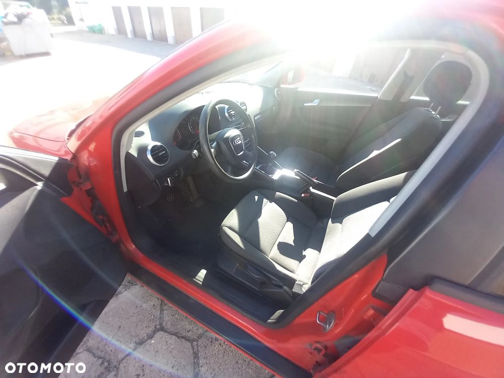 Audi A3 Sportback 1.6 Ambition - 28