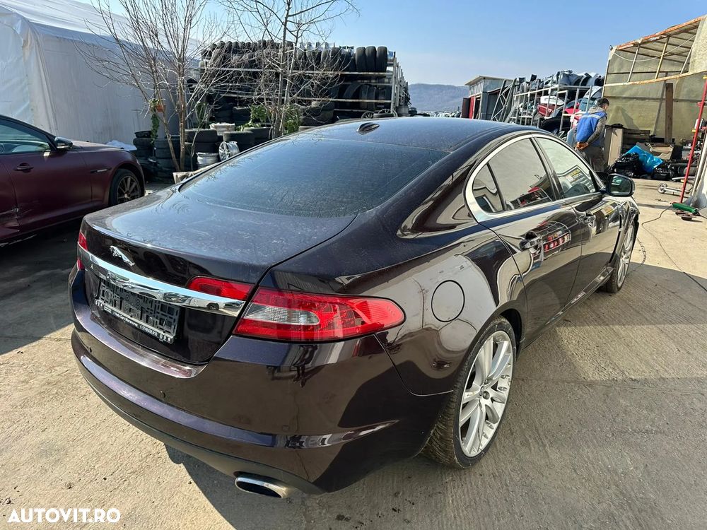Dezmembrari Jaguar XF 3.0 Diesel - 4