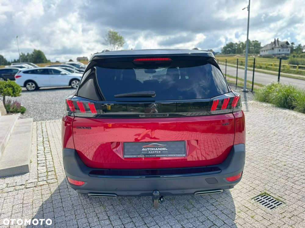 Peugeot 5008 - 5