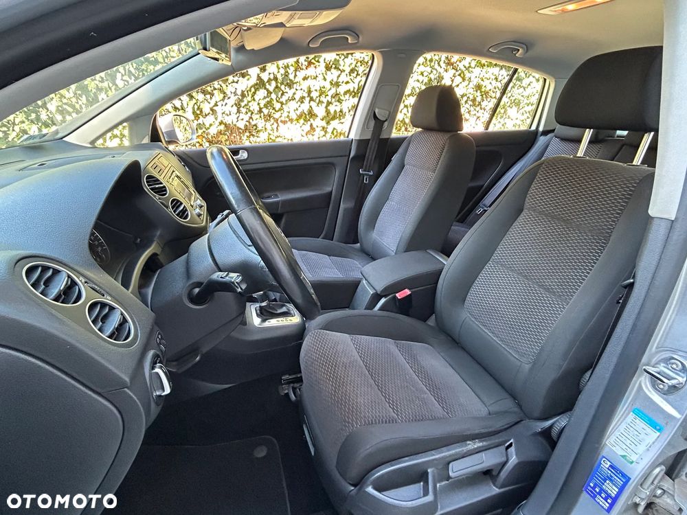 Volkswagen Golf Plus 1.6 Comfortline DSG - 13