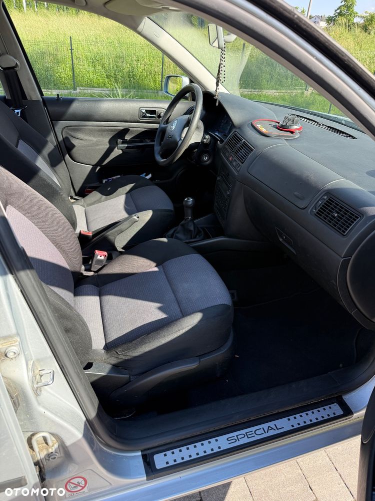 Volkswagen Golf 1.6 Basis - 8
