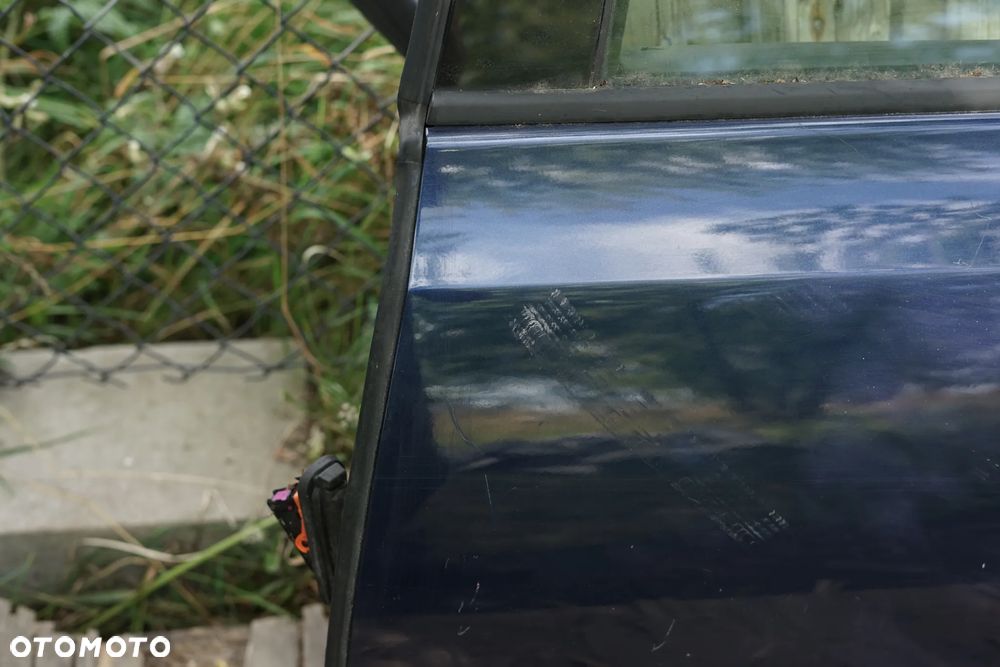 Drzwi tył tylne lewe Volkswagen Golf VI 5d HB - 2