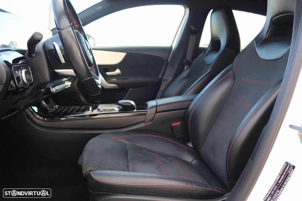 Mercedes-Benz A 250 e AMG Line - 36