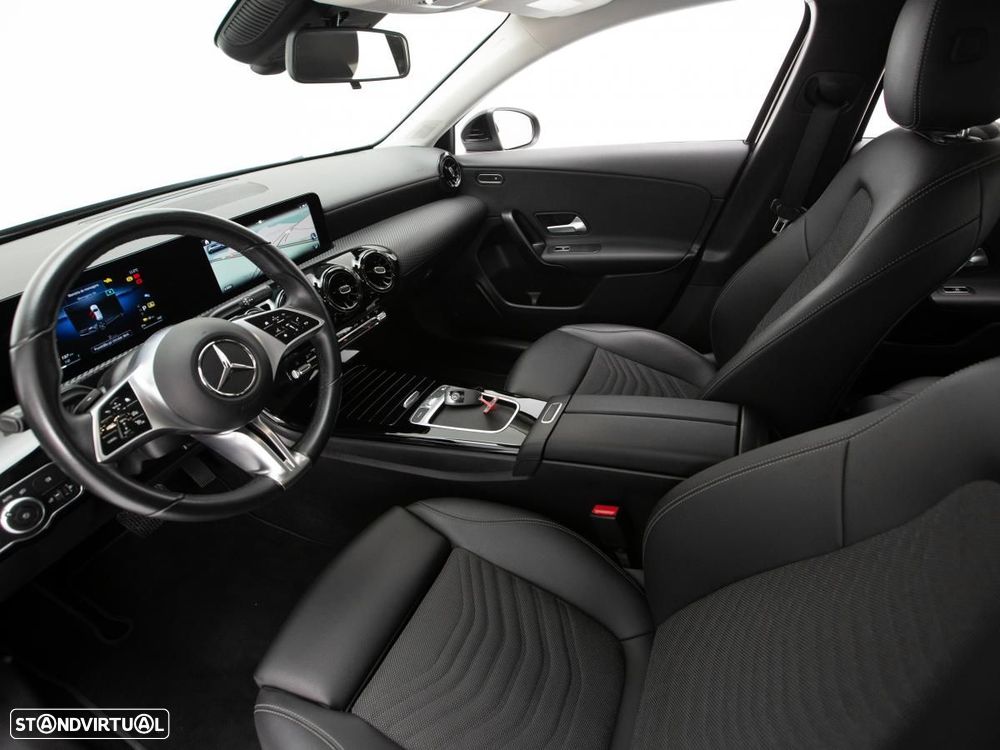 Mercedes-Benz A 250 e — fotografia 7