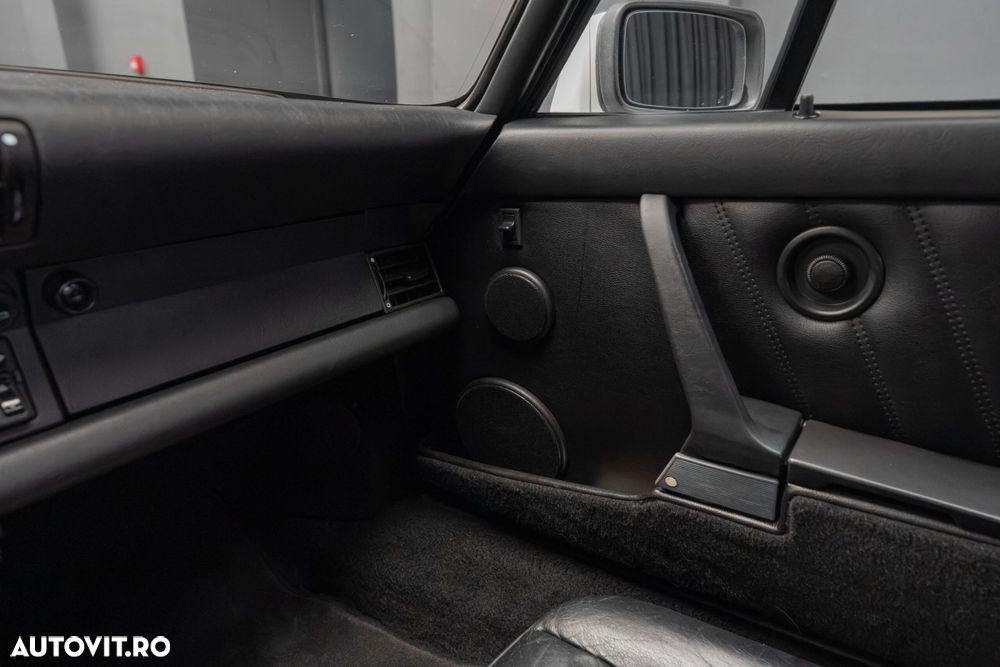 Porsche 911 - 18