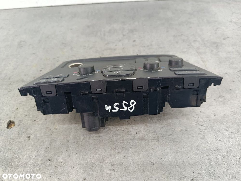 PANEL NAWIEWU VOLVO XC70 I 8691878 - 3