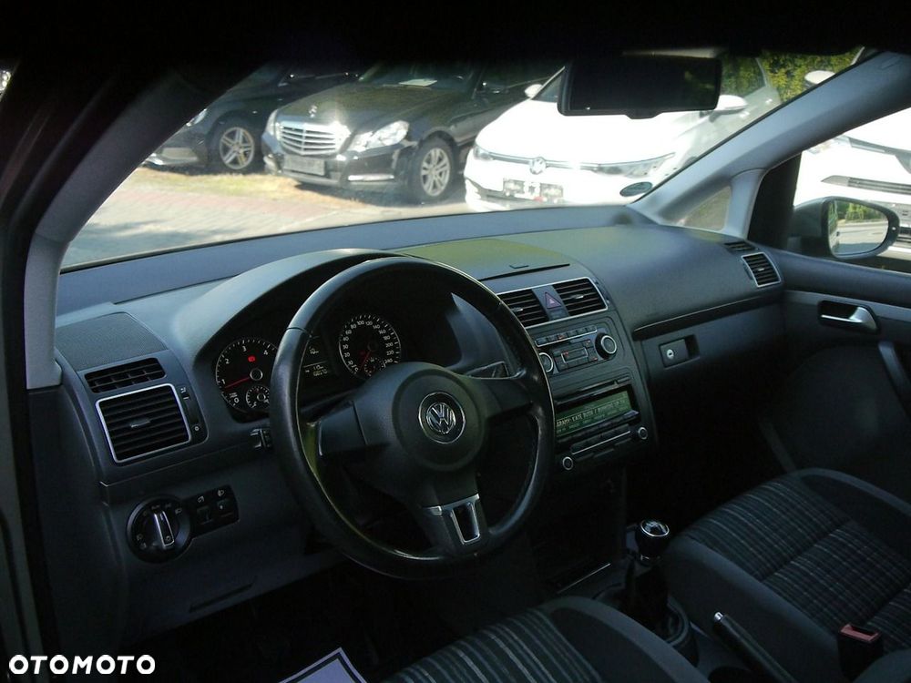 Volkswagen Touran 1.6 TDI DPF Cross - 26