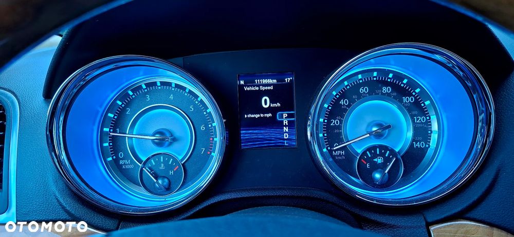 Chrysler 300C - 17