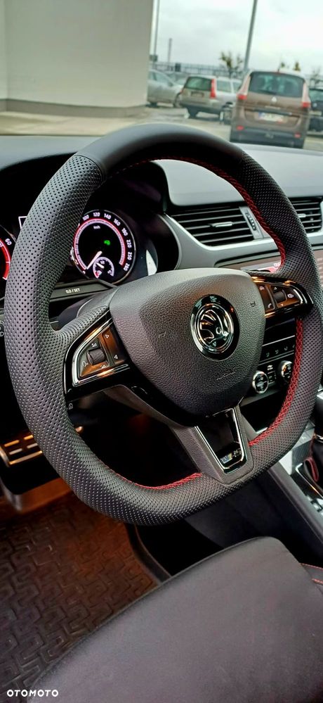 Skoda Octavia 2.0 TSI RS 230 DSG - 22