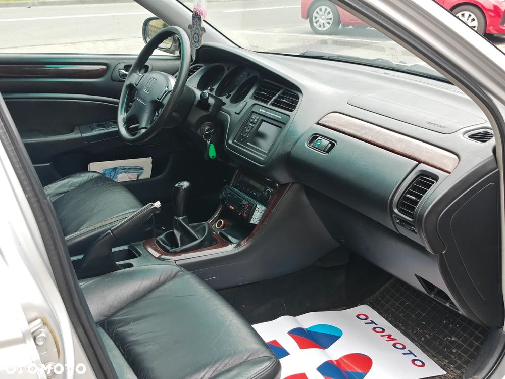 Honda Accord - 19