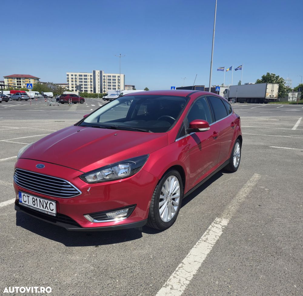 Ford Focus 1.5 EcoBoost Titanium - 4