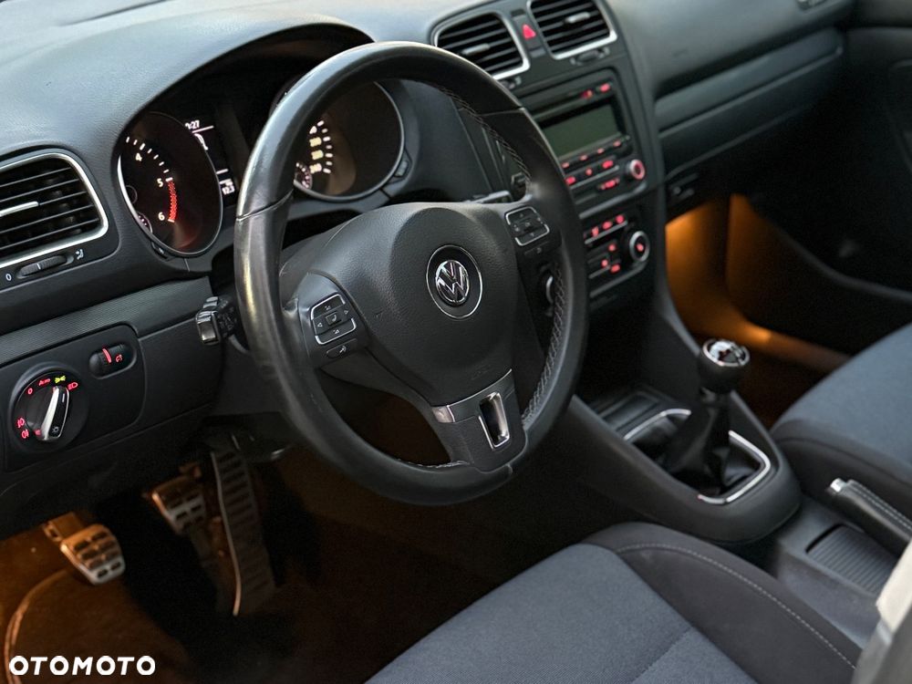 Volkswagen Golf 1.6 TDI DPF Style - 9