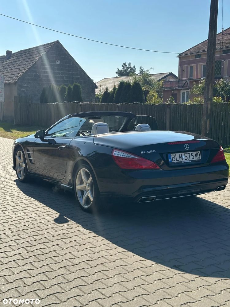 Mercedes-Benz SL - 8