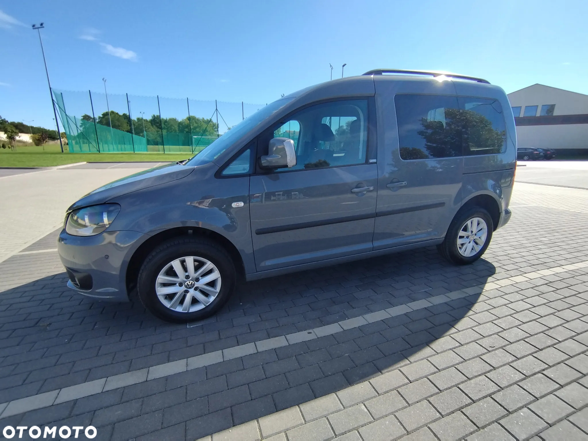 Volkswagen Caddy 1.6 TDI Highline - 27