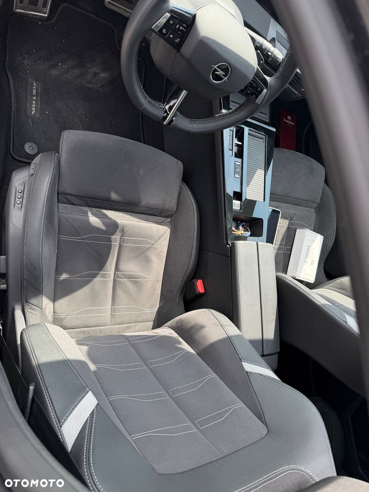 Opel Astra 1.5 CDTI Ultimate S&S - 18