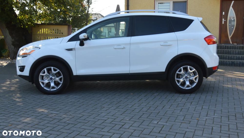 Ford Kuga - 2