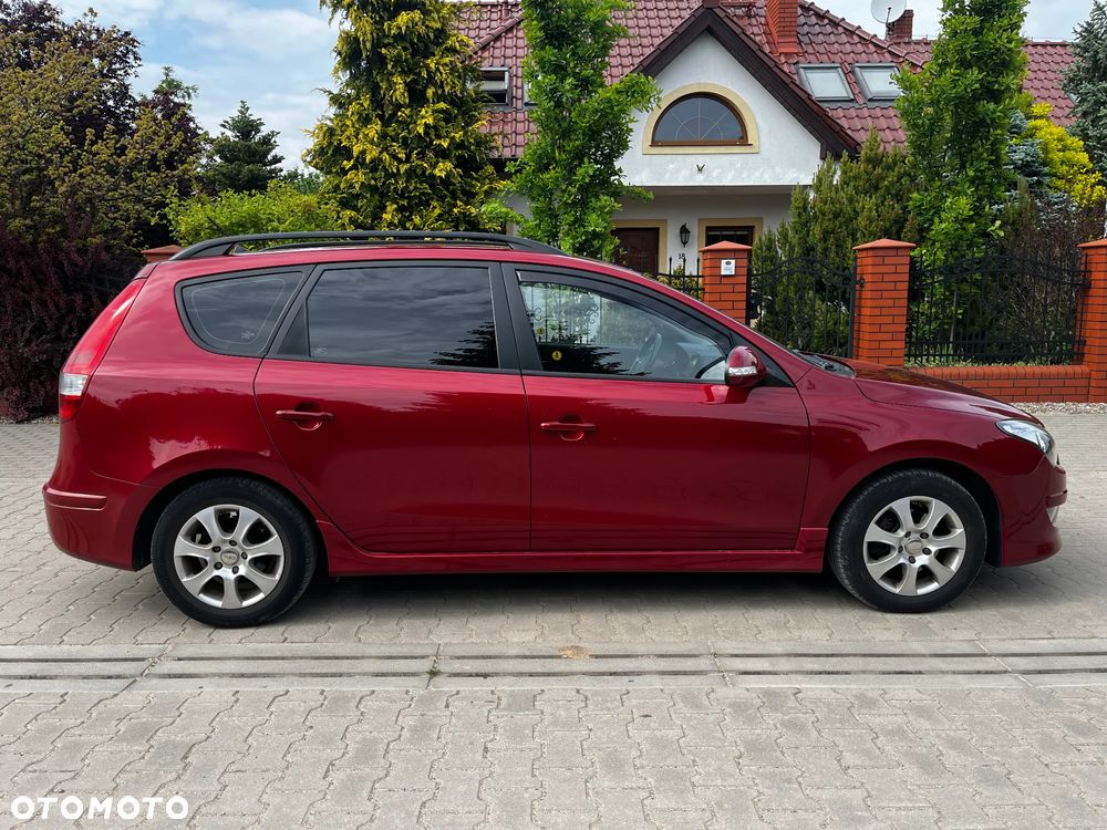 Hyundai i30 i30cw 1.6 CRDi Edition 20 - 12