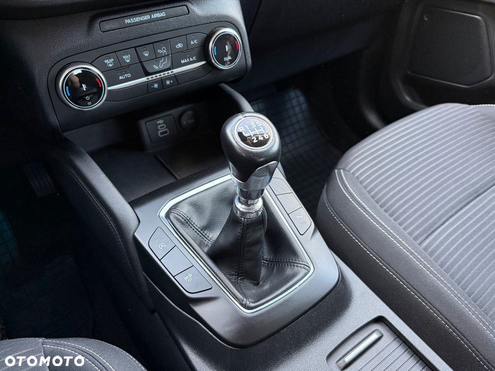 Ford Kuga 1.5 EcoBoost FWD Titanium - 22