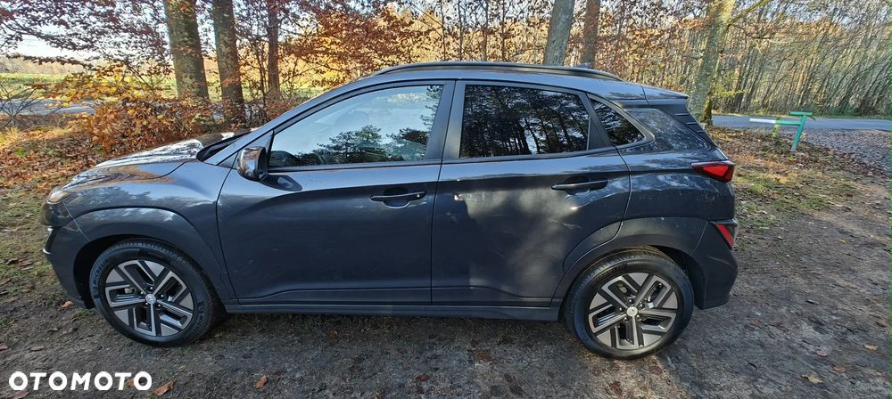 Hyundai Kona 64kWh Executive - 21