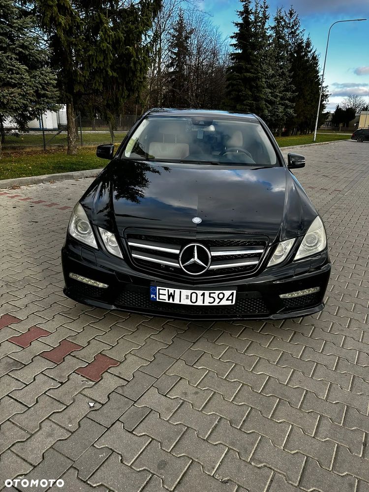 Mercedes-Benz Klasa E 300 CDI BlueEff Avantgarde - 1