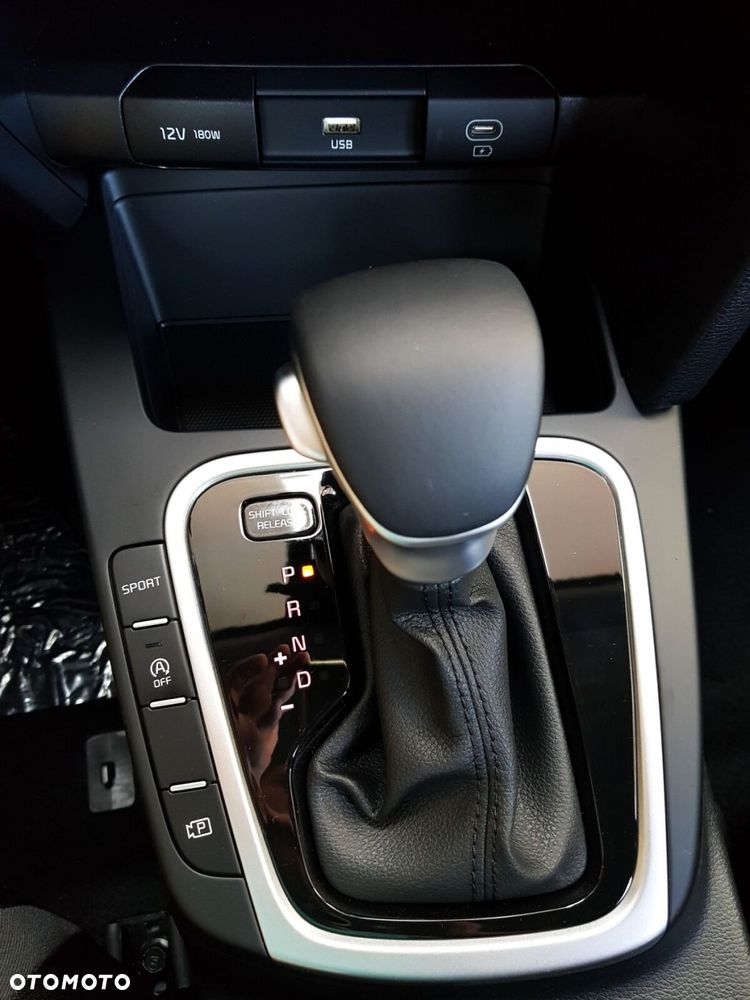 Kia XCeed 1.6 T-GDI M DCT - 22