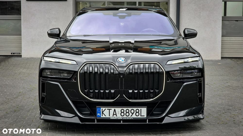BMW Seria 7 750e PHEV xDrive sport - 2