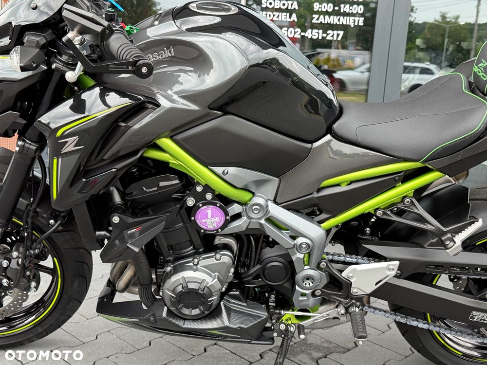 Kawasaki Z 900 - 29