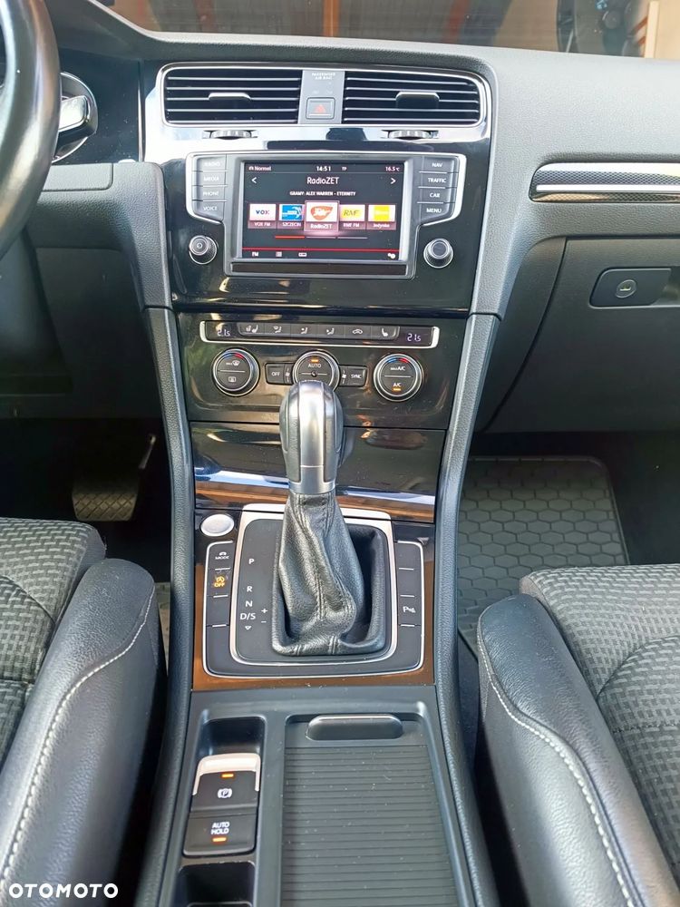 Volkswagen Golf 1.4 TSI BMT Highline DSG - 11