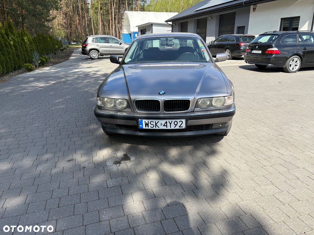 BMW Seria 7 730d - 2