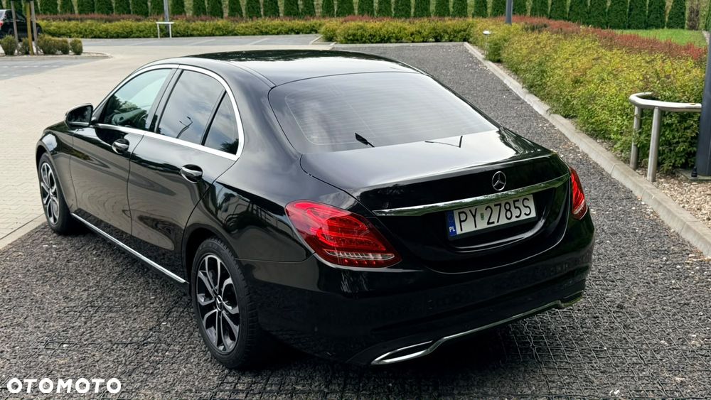 Mercedes-Benz Klasa C 180 7G-TRONIC - 16