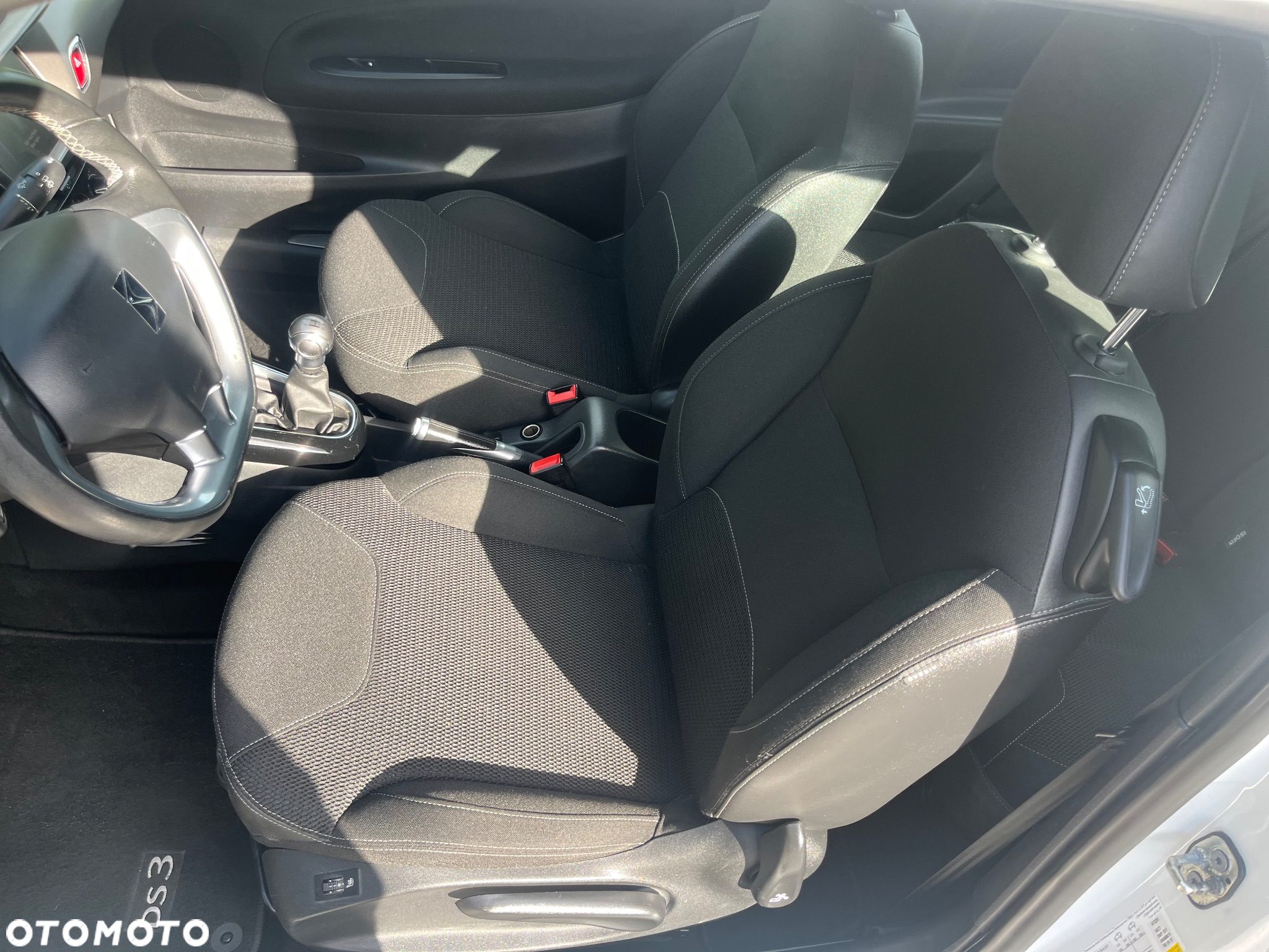DS Automobiles DS 3 - 10