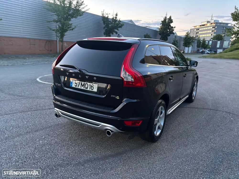 Volvo XC 60 2.0 D4 Momentum 139g Start/Stop - 10