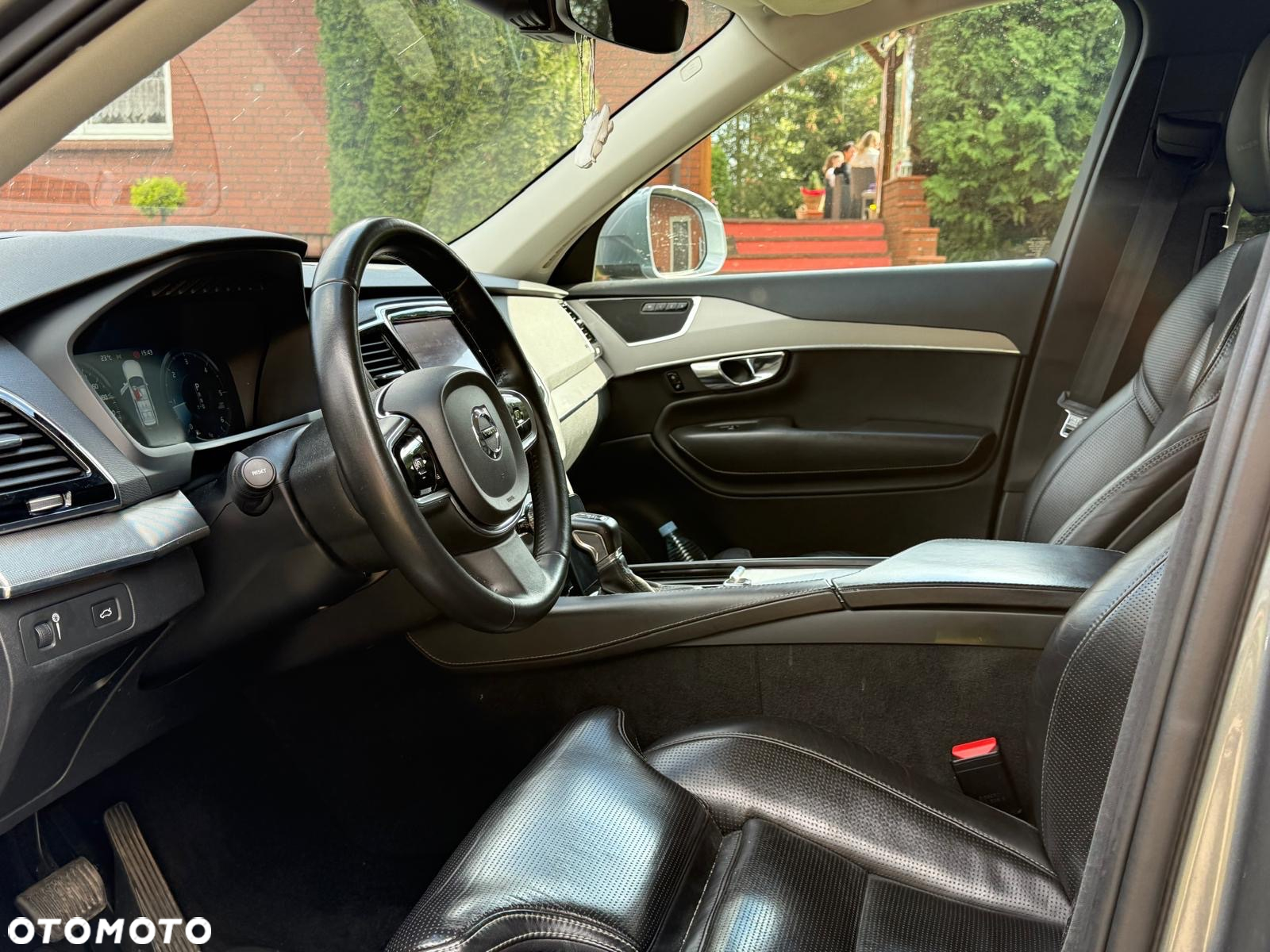 Volvo XC 90 D5 AWD Inscription 7os - 10